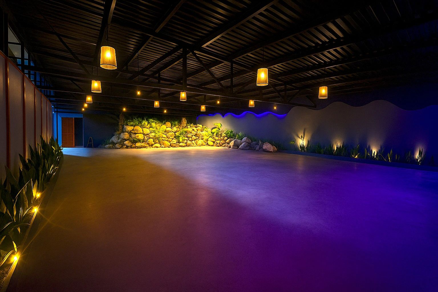 Salón con iluminación de ambiente